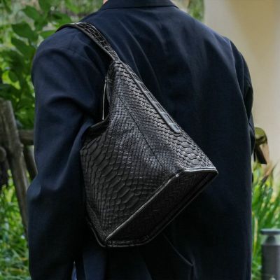 【極上品】池田工芸　クロコダイル　トートバッグ　黒　ブラック　レザー　ショルダー 極上クロコダイル トートバッグ | 創業80年・池田工芸WEB本店
